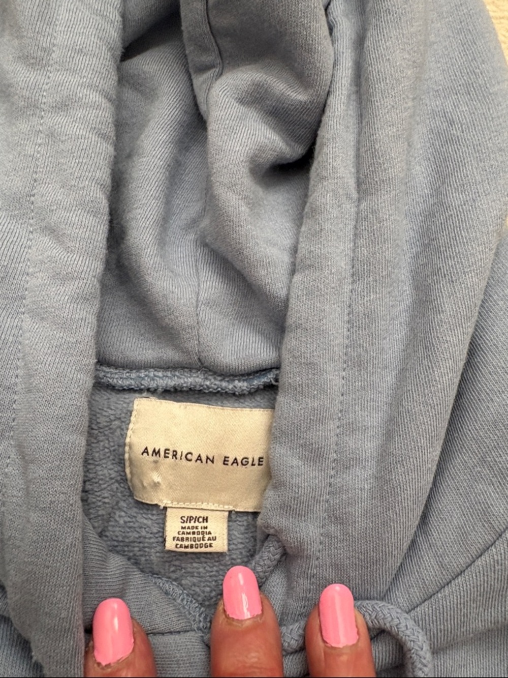 AE Boxy Hoodie - Picture 2 of 4